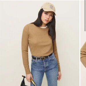 Reformation Cashmere Crew Sweater in Camal